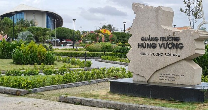 Quang truong Bac Lieu, tinh Bac Lieu noi se dien ra ca nhac, ban phao hoa mung su kien hop nhat Bac Lieu - Ca Mau vao toi ngay 30.6. Anh: Nhat Ho