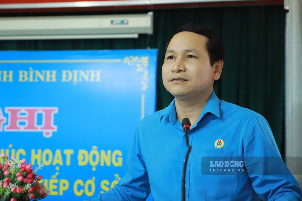 El presidente de la Federacion Laboral de Binh Dinh Ha Duy Trung hablo en la conferencia. Foto: Hoai Phuong
