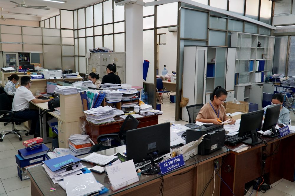 New wards in Ho Chi Minh City are busy running water before the G hour