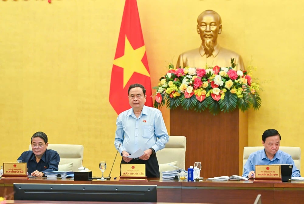 Politburo member and National Assembly Chairman Tran Thanh Man said that this session will consider the project to merge provinces. Photo: Quochoi.vn