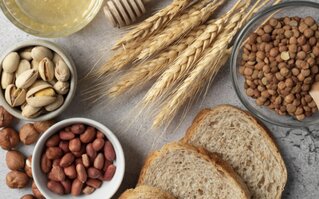 How much carbs should you eat to lose weight? Photo: Thuy Duong