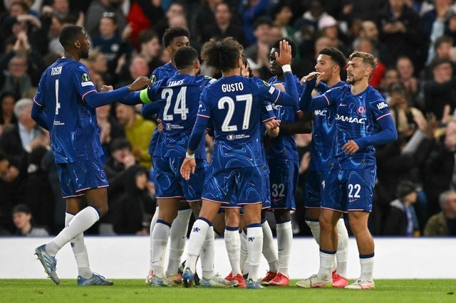Chelsea hien tai khong con cho cho Sterling. Anh: AFP