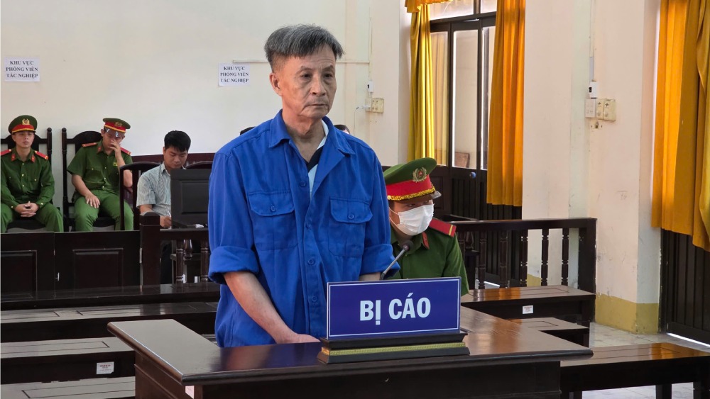 Thành đã chiếm đoạt tiền lúa của các hộ dân để tiêu xài cá nhân. Ảnh: Văn Vũ