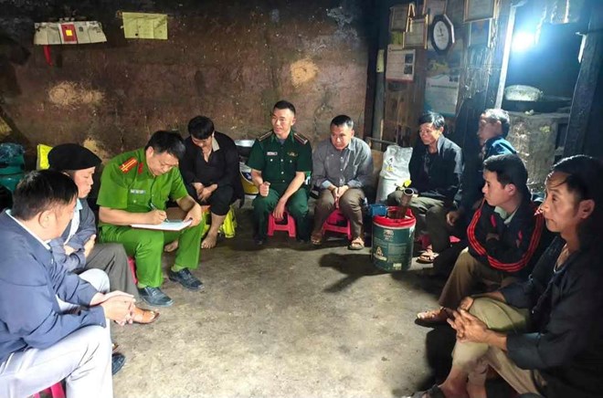 Công an Hà Giang lấy ý kiến người dân về việc đề nghị khen thưởng