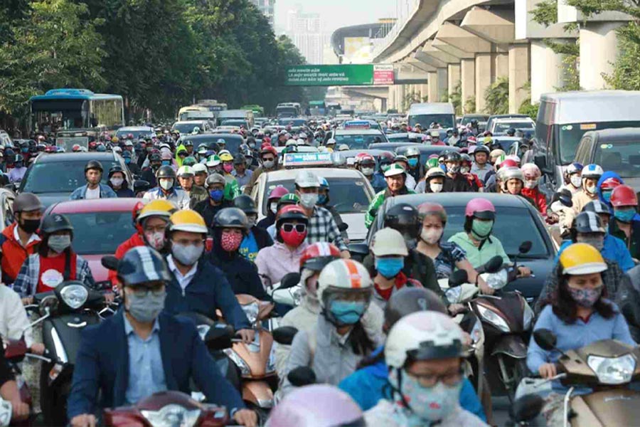 A partir de 2030 autos, las moto no cumplen con los estandares de emisiones no se distribuiran en Hanoi, Ho Chi Minh City