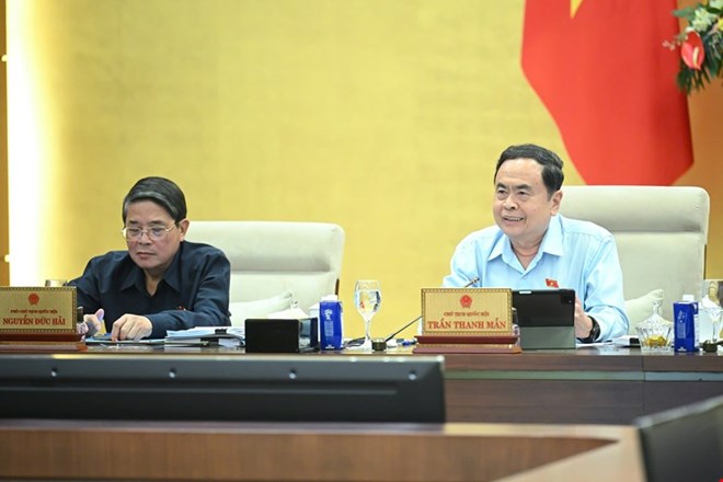 Politburo member and National Assembly Chairman Tran Thanh Man pointed out that there are many shortcomings in counterfeit goods and counterfeit goods, but no agency is responsible for the main responsibility. Photo: Pham Thang