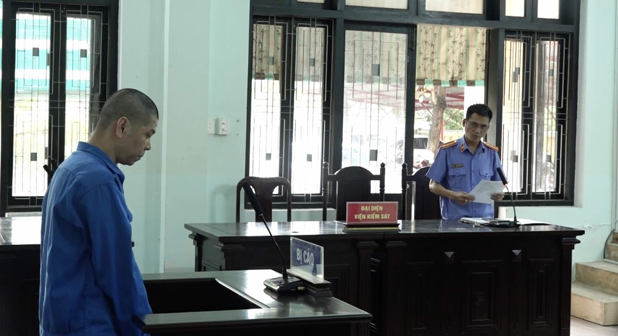 Compre 3 millones de drogas para usar y reciba una sentencia de mas de 5 años.