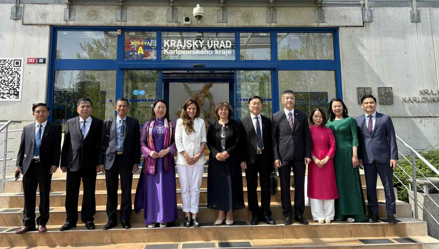 Quang Binh promotes tourism promotion and investment promotion in the Czech Republic. Photo: Thanh An