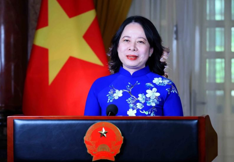 보 티 아잉 쑤언 부통령 당 중앙위원회 위원. 사진: TTXVN