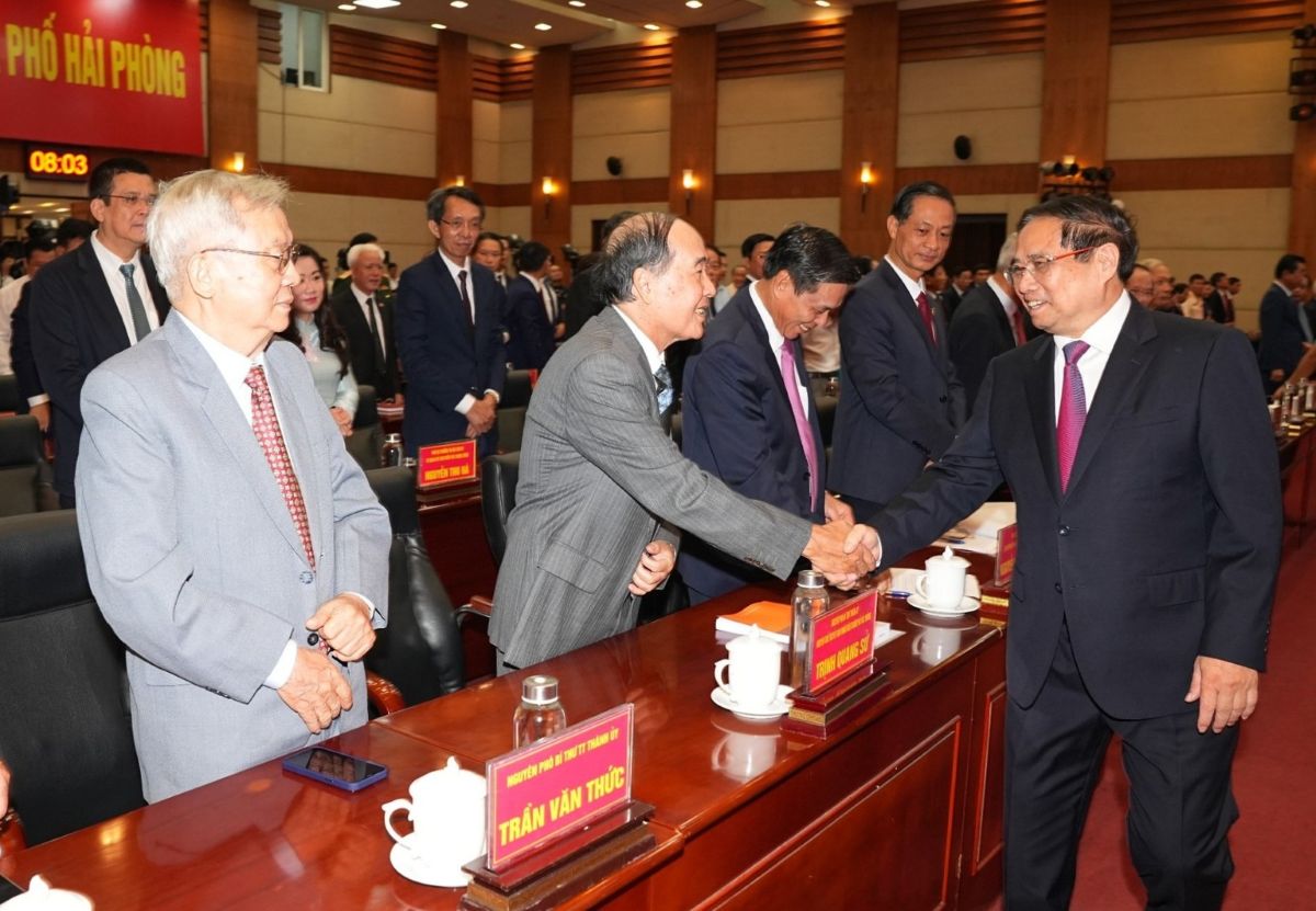 Thu tuong Chinh phu Pham Minh Chinh du buoi le cong bo hop nhat TP Hai Phong va tinh Hai Duong. Ảnh: Cong TTDT Hai Phong