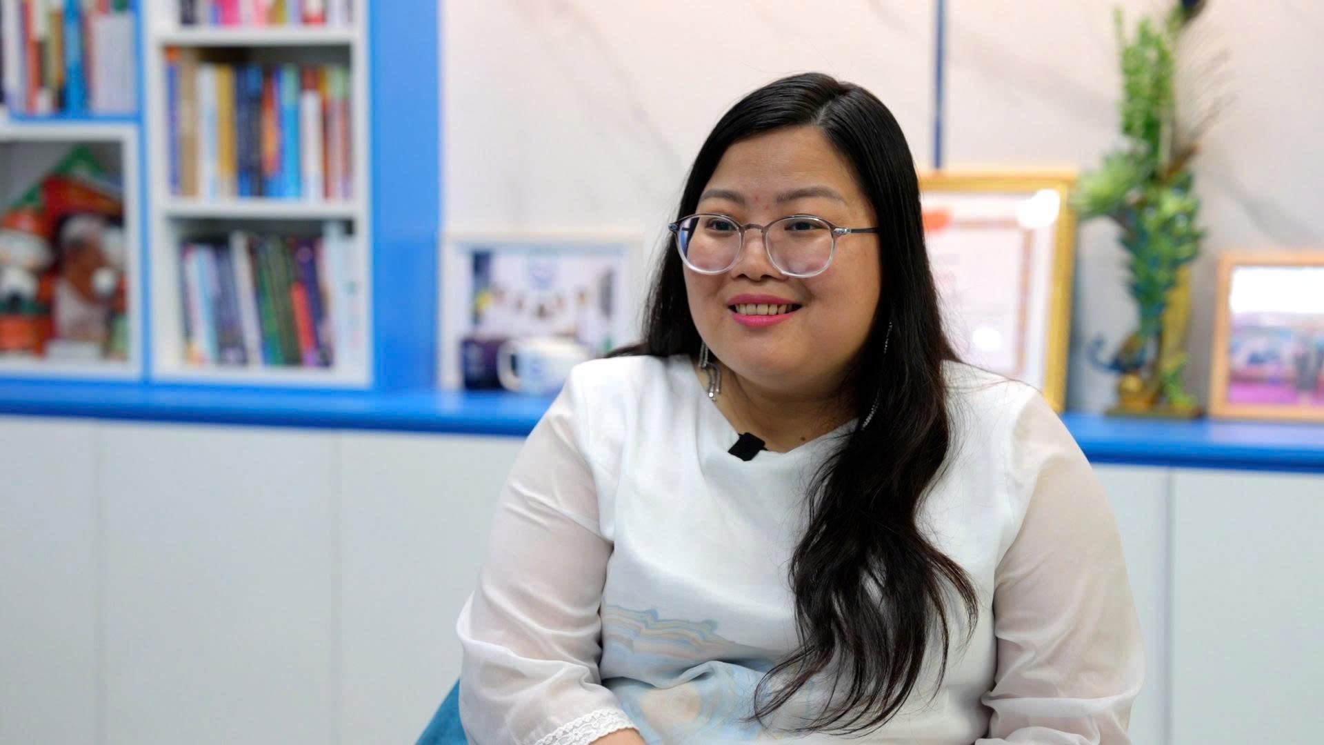 심리학 전문가 Chu Thi Thao는 결혼에 들어가기 전에 커플은 부부 생활에서 부부에 대한 이해 합의 및 지속 가능성을 보장하기 위해 몇 가지 중요한 기반을 확립해야 한다고 말합니다. 사진: Huyen Trang