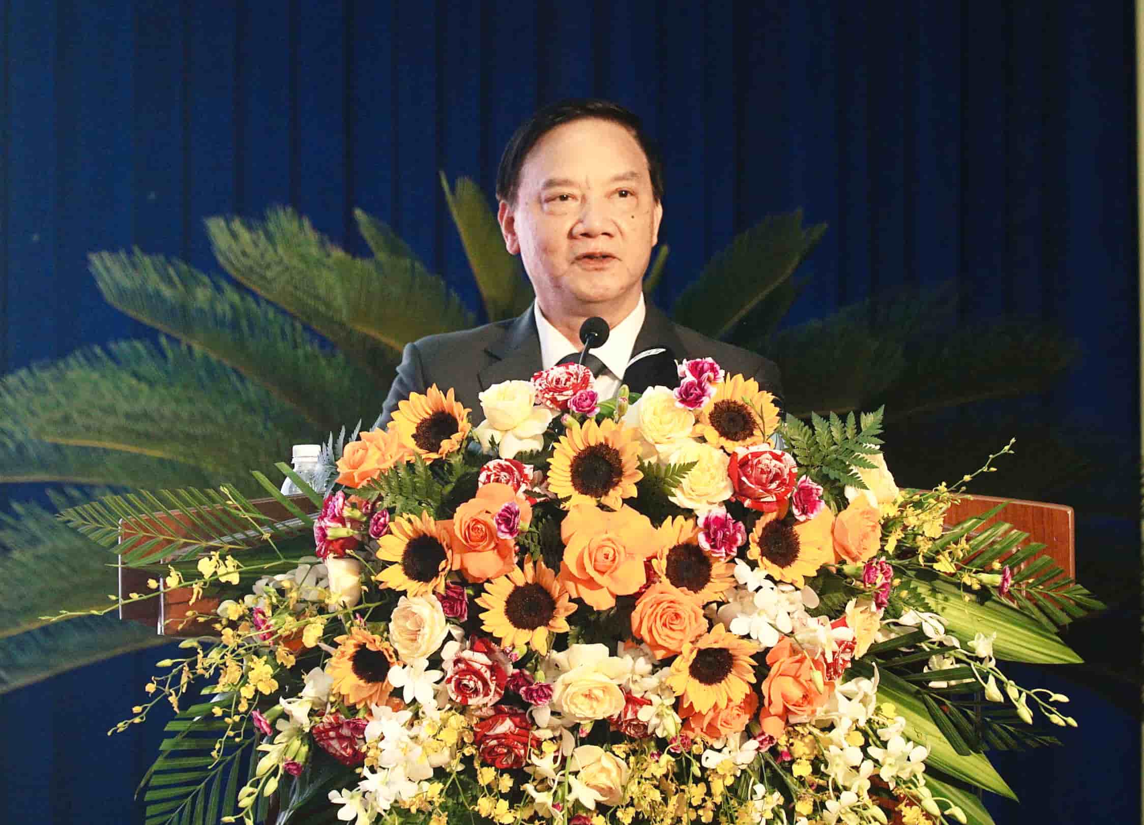 Nguyen Khac Dinh 씨는 전국이 2단계 지방 정부 조직을 준비했다고 단언했습니다. 사진: Huu Long