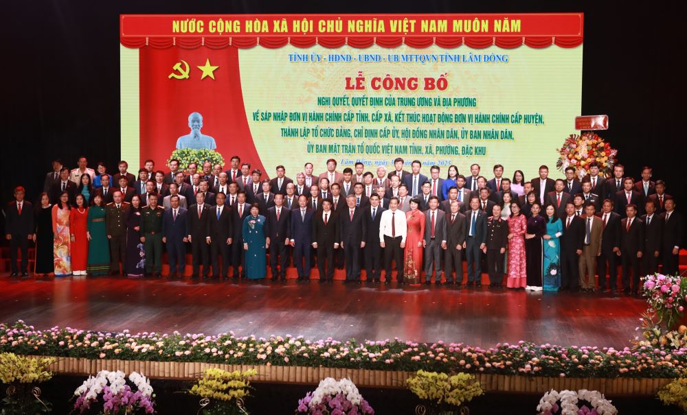 Ban Chap hanh Dang bo tinh Lam Dong ra mat. Anh: Duy Tuan 