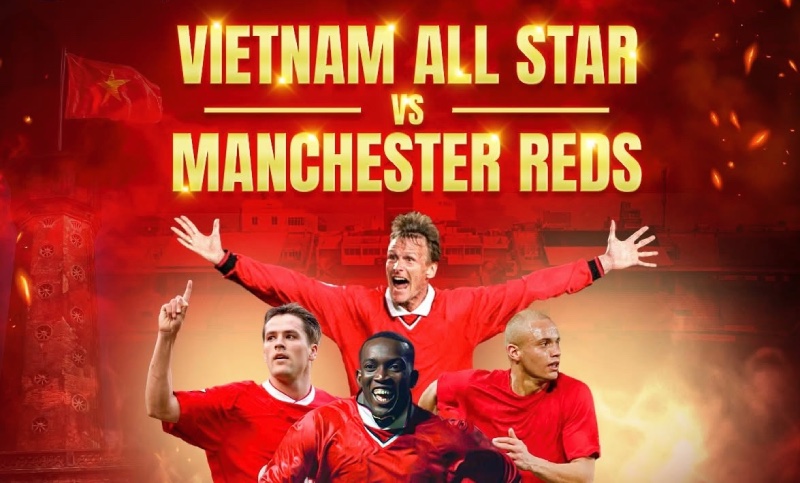 Manchester Reds face Vietnam All Stars at Hang Day Stadium. Photo: FPT Play