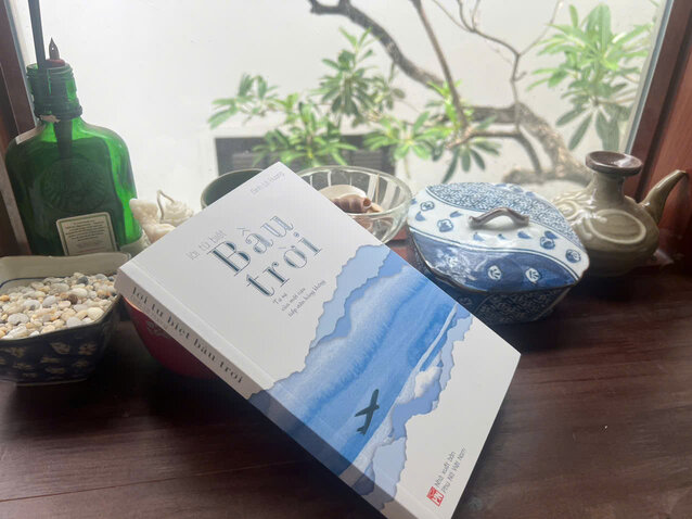 "Adios al cielo": el libro para aquellos que se atreven a girar. Foto: editorial de mujeres vietnamitas