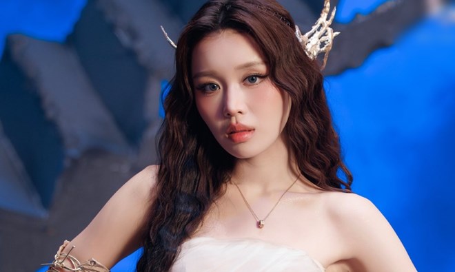 Sự nghiệp của ca sĩ Hàn Quốc bị dự đoán sắp dừng chân ở Em xinh say hi