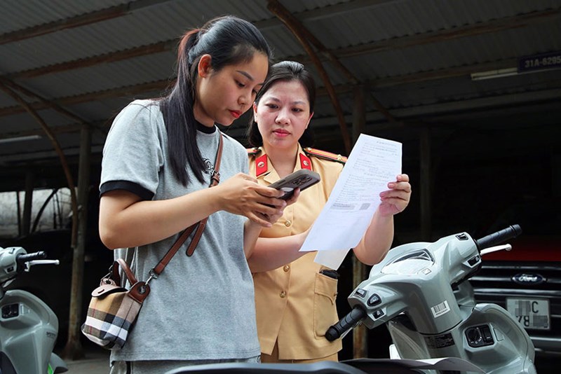 Las personas estan registradas en toda la policia de nivel de comuna. Foto: V.Tuan