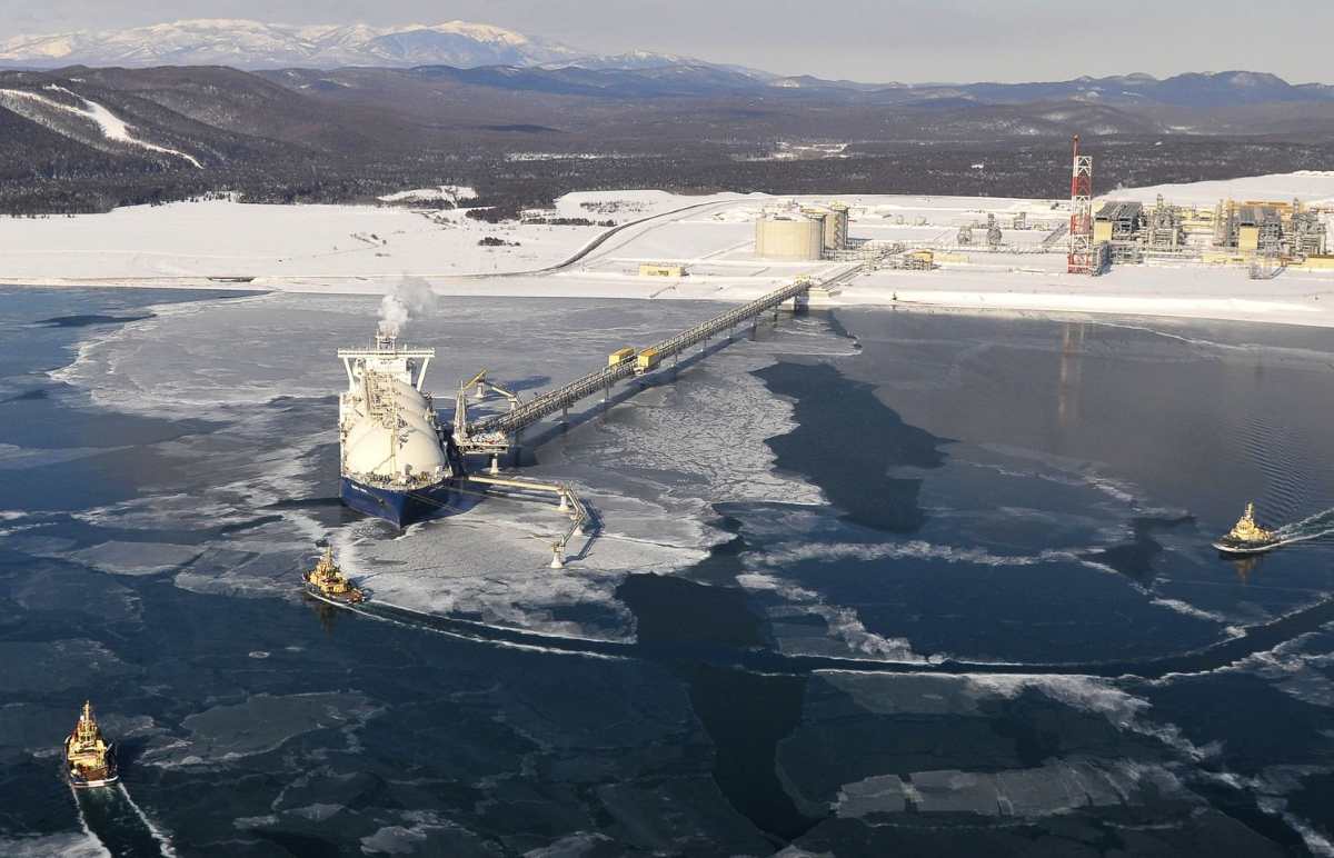 러시아 사할린 II 석유 및 가스 프로젝트의 프리고로드노예 생산 단지. 사진: 가스프롬