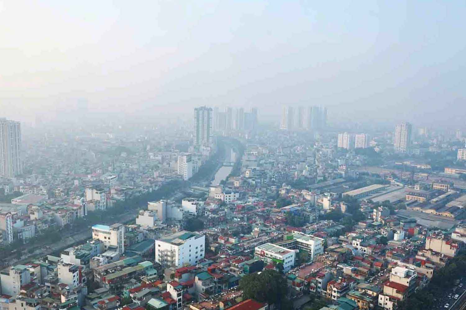 Chất lượng không khí 6.6: 3 trạm đo của Hà Nội cùng ở ngưỡng trung bình