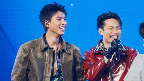 Su bung no cua cac show giai tri cung gop phan thay doi xu huong nghe nhac cua khan gia Viet. Anh: Nha san xuat Anh trai say hi