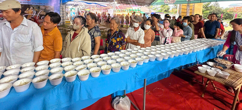 Ngay Anh: Hoang Loc