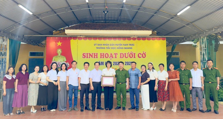 Anh: Hiep hoi