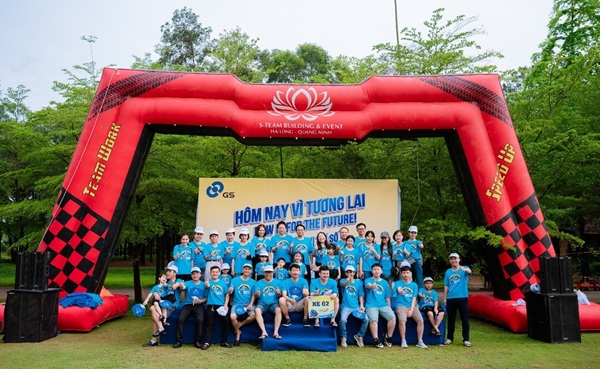 Ngay 17/05/2025 toan the cong nhan vien nha may GS Vinh Phuc va chi nhanh ban hang GS Ha Noi cung tham gia teambuilding tai Dai Lai. Anh: GSV