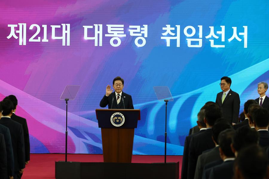 Tan Tong thong Han Quoc Lee Jae Myung tuyen the nham chuc ngay 4.6.2025. Anh: Xinhua