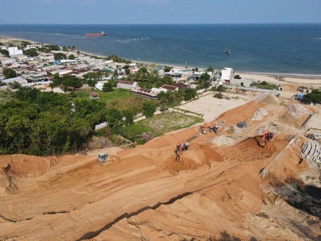 Tong dien tich thuoc dien thu hoi cua 2 du an Dien hat nhan o Ninh Thuan la 1.279,52ha/1.288 ho. Anh: Huu Long