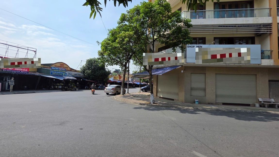 Canh tuong ben ngoai cho Quang Trung sang 4.6. Anh: Nam Hong