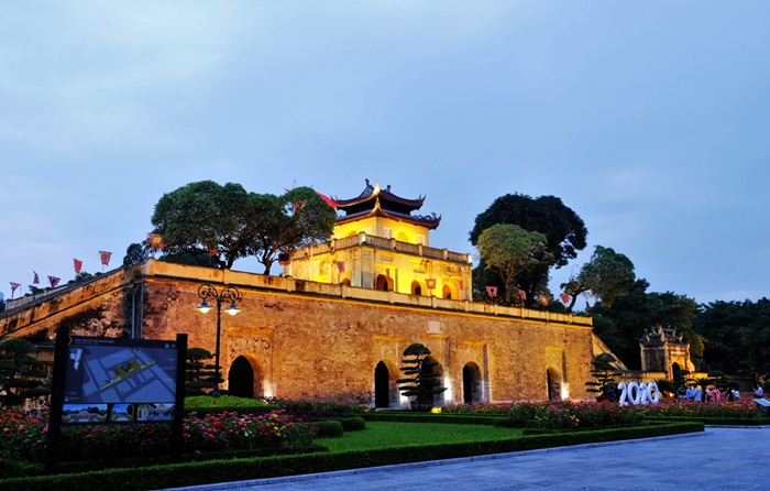 Hoang thanh Thang Long - dau an thinh vuong cua manh dat Ba Dinh lich su.