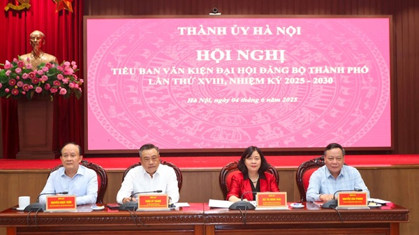 Secretary of the Hanoi Party Committee Bui Minh Hoai noted that he did not include targets in the Congress's political report just to say. Photo: Viet Thanh