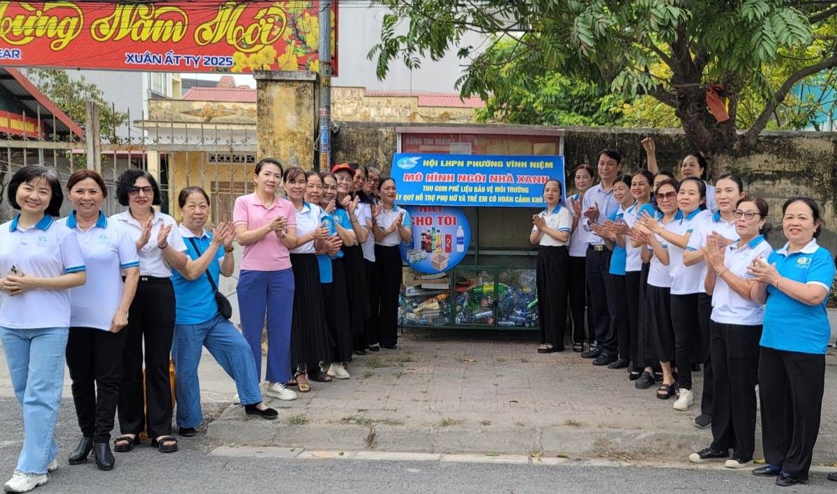 Hội Liên hiệp Phụ nữ phường Vĩnh Niệm tổ chức ra mắt công trình “Ngôi nhà xanh” - tại số 48 Khúc Hạo. Ảnh: Cổng TTĐT quận Lê Chân