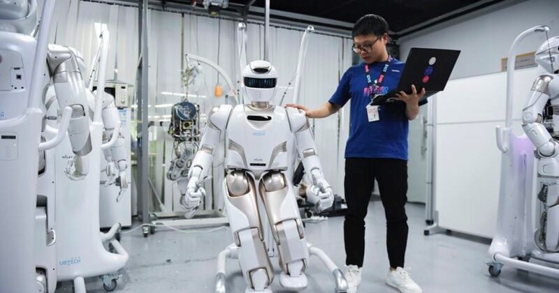 Humans Making Robots The race to make human-shaped robots in the US and China