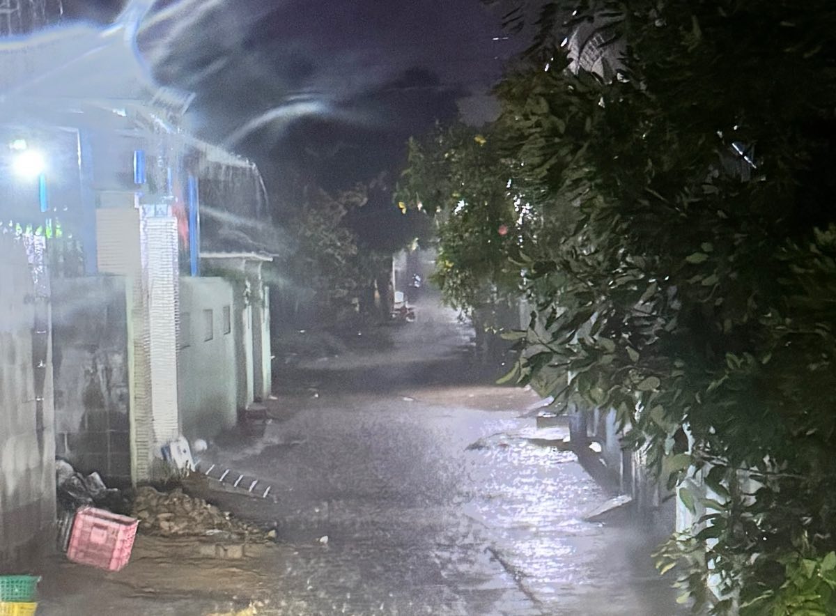 Ngôi nhà nơi xảy ra vụ việc khiến bé gái tử vong. A1; 