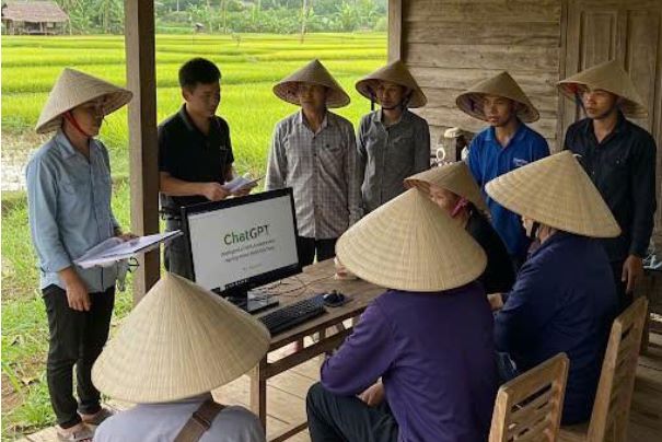 Da Nang sets a target of 80% of workers having basic knowledge of digital technology and digital skills. Photo: IOC Da Nang