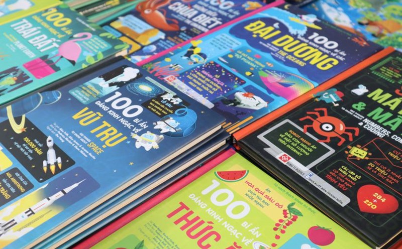 Book fairs and activities to encourage reading culture take place enthusiastically all year round. Photo: Thuy Trang