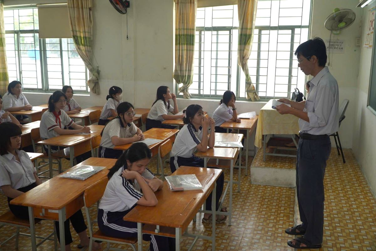 Candidates taking the 10th grade entrance exam in Ho Chi Minh City in 2025. Photo: Chan Phuc