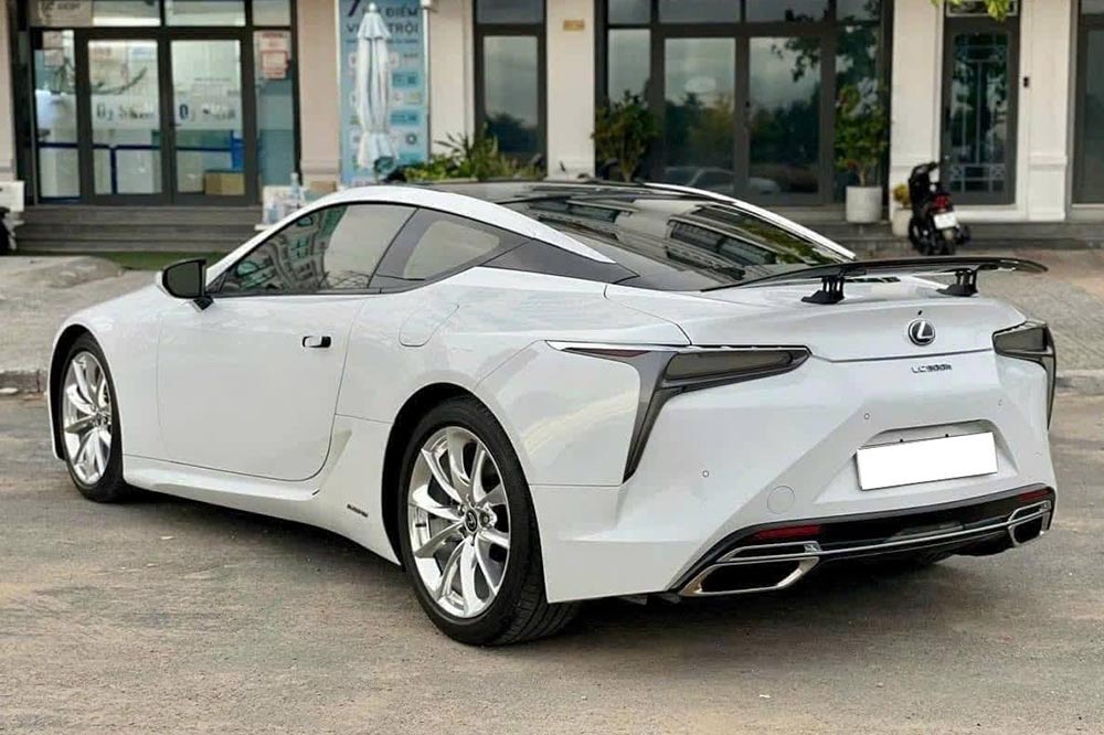 El unico Lexus LC 500H en Vietnam reexporto con una apariencia diferente. Foto: nam anh