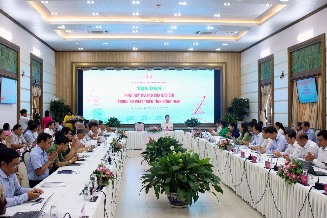 Quang canh buoi toa dam “Phat huy vai tro cua bao chi trong su phat trien cua tinh Dong Thap. Anh: Lam Dien
