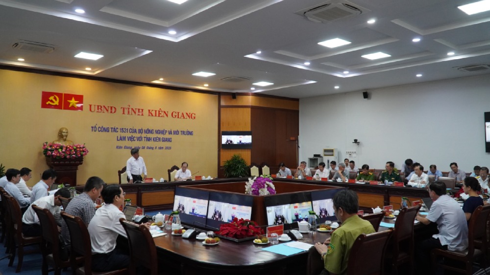 Quang canh buoi lam viec. Anh: Xuan Nhi