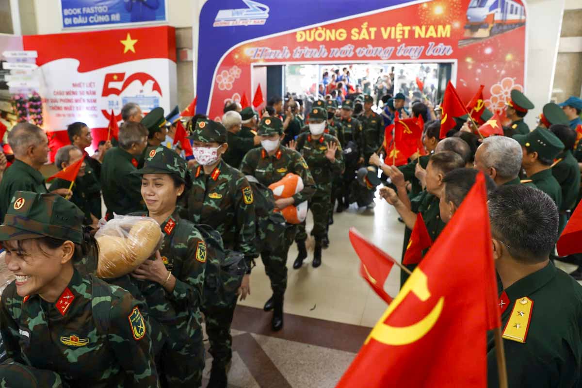 Luc luong tham gia dieu binh, dieu hanh ky niem 80 nam Quoc khanh duoc chao don nong nhiet tai Ha Noi. Anh: Hai Nguyen