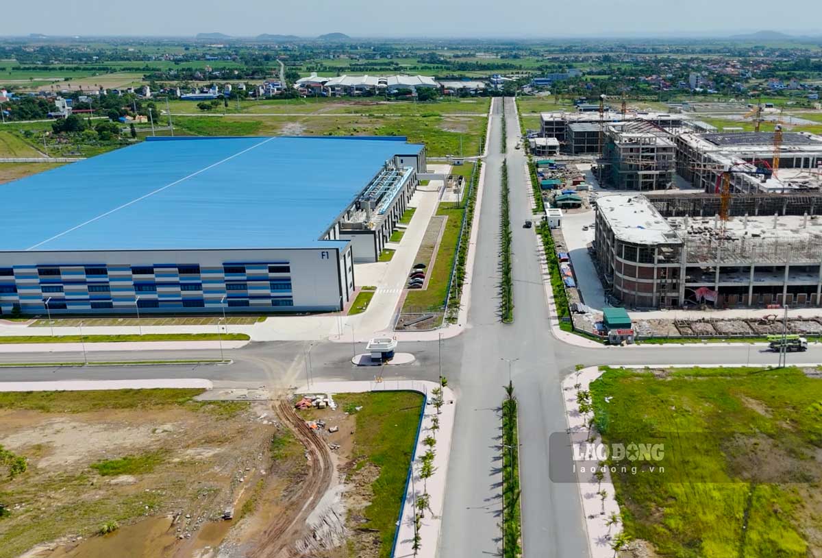 Nam Dinh establecio 3 grupos mas industriales. Obra de arte: HA VI