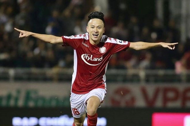 Midfielder Vo Huy Toan in the Ho Chi Minh City club shirt. Photo: HCMFC