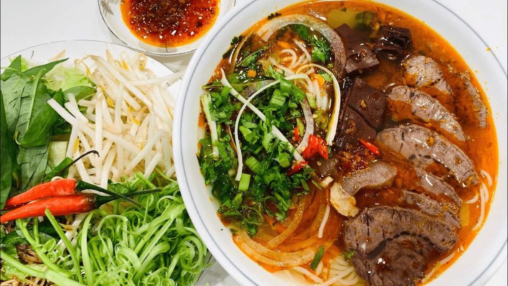 Anh: Bun bo Hue ba Thuong