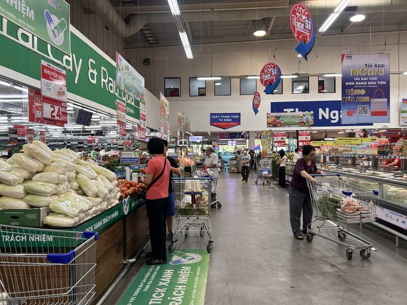 Purchasing power in the Ho Chi Minh City market is improving. Photo: Ha May