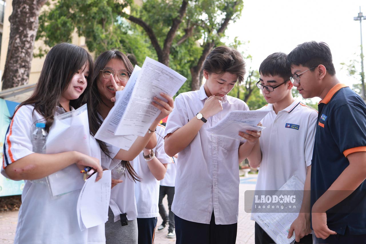 Students have high expectations for the Math exam for grade 10 in Hanoi