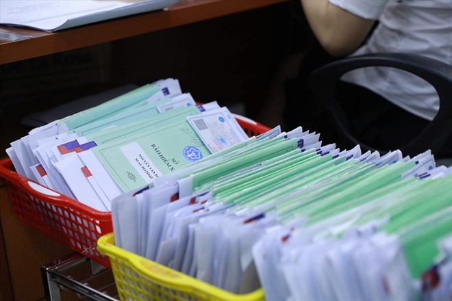 Las regulaciones sobre sujetos que participan en el seguro social obligatorio tienen diferentes puntos de 1.7.2025. Foto: Hai Nguyen