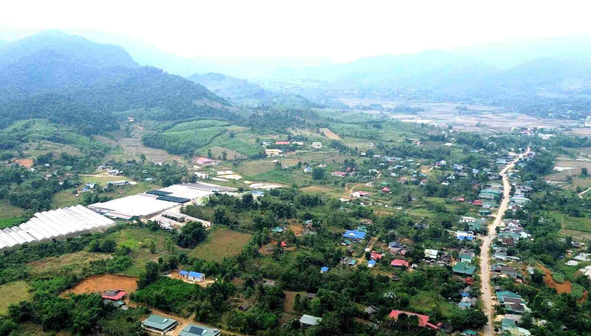 Tri Le commune, Que Phong district (Nghe An), where the lightning attack on a male student occurred, killing him. Photo: Xuan Hoang