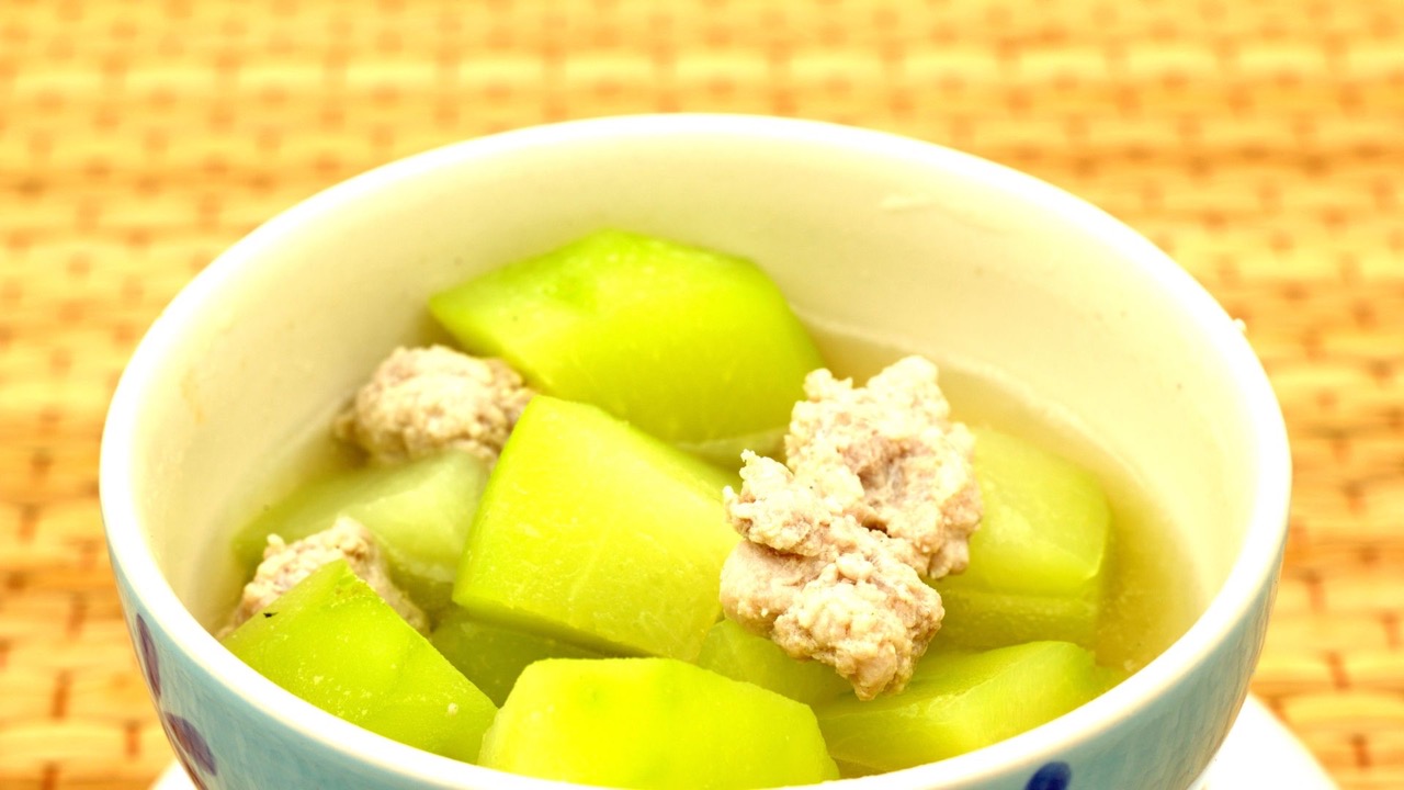 Squash soup helps nourish the kidneys, purify and diuretic. Photo: THANH TRA